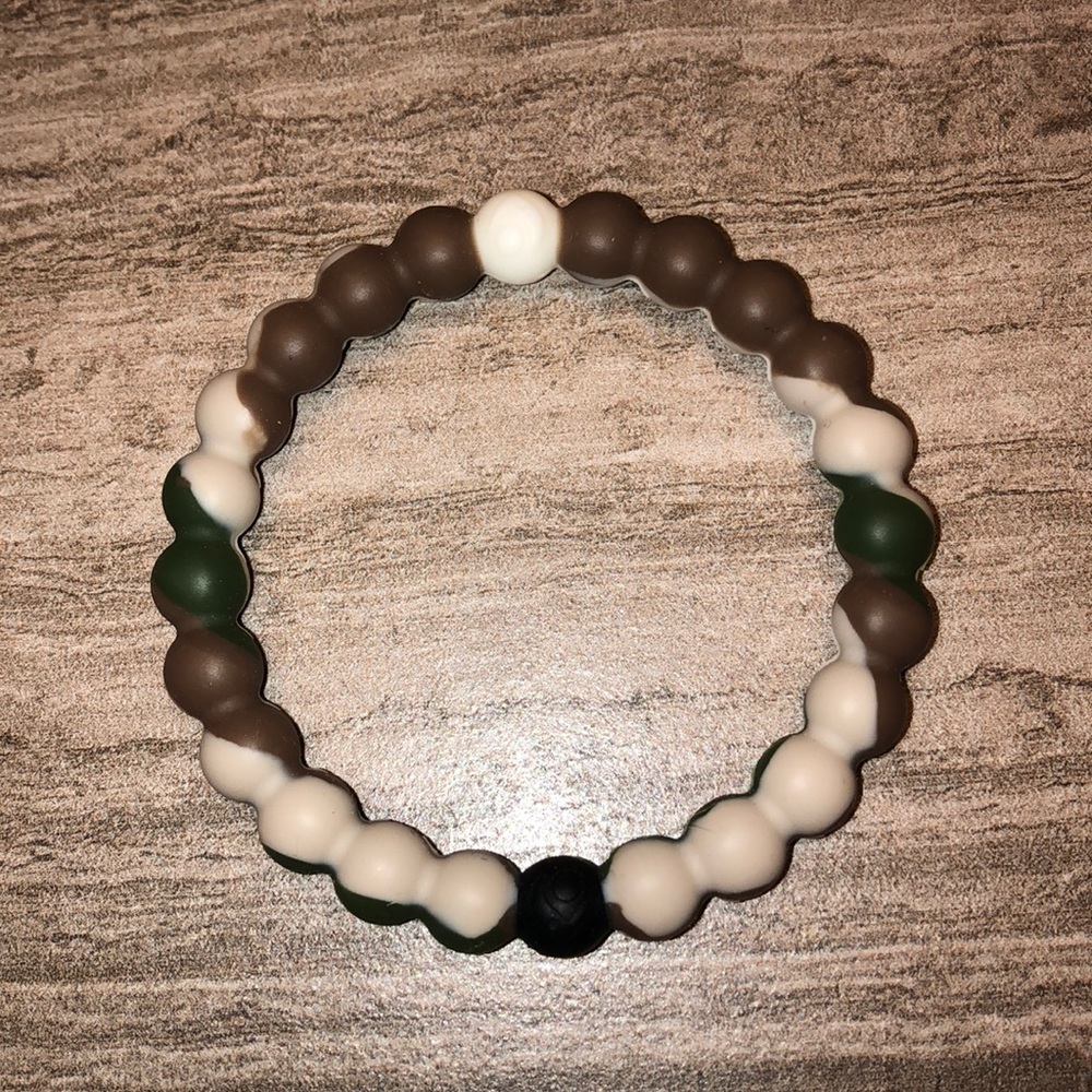 camo Lokai